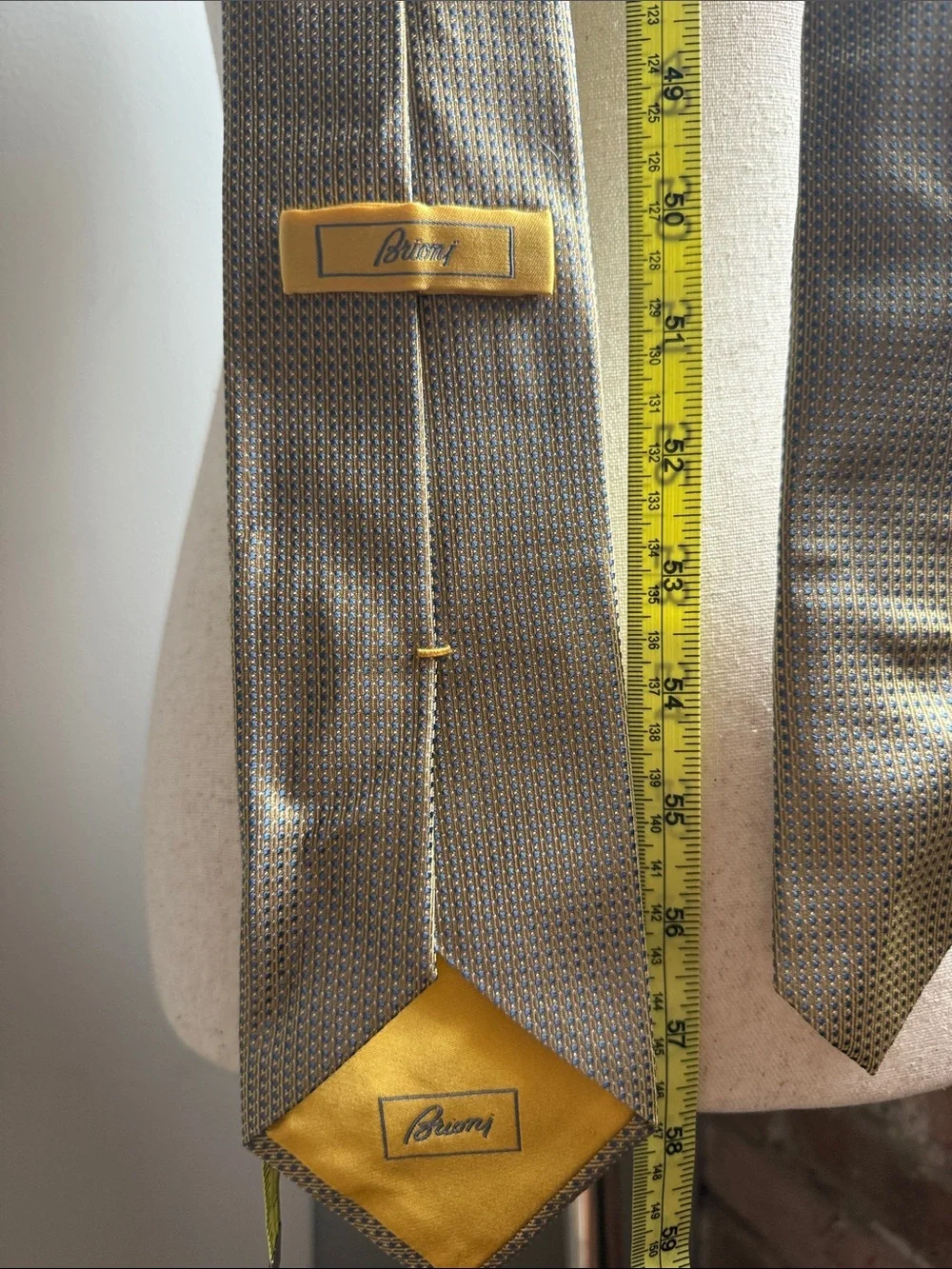 Classic Brown Woven Men's tie - Slim Pattern